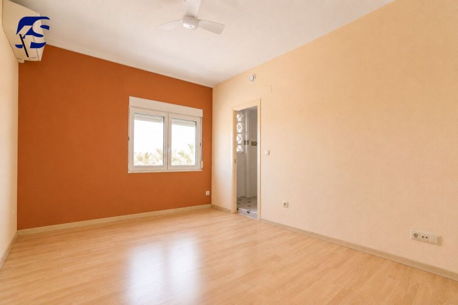 Luksusowy apartament w pierwszej linii brzegowej: zdjecie 98807571