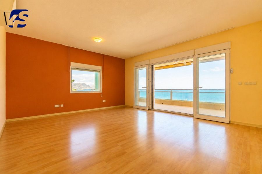 Luksusowy apartament w pierwszej linii brzegowej: zdjecie 98807572