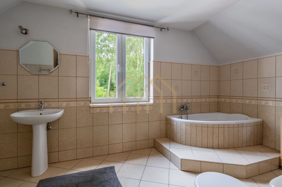Dochodowy, pięknie utrzymany pensjonat z basenem: zdjecie 99173262