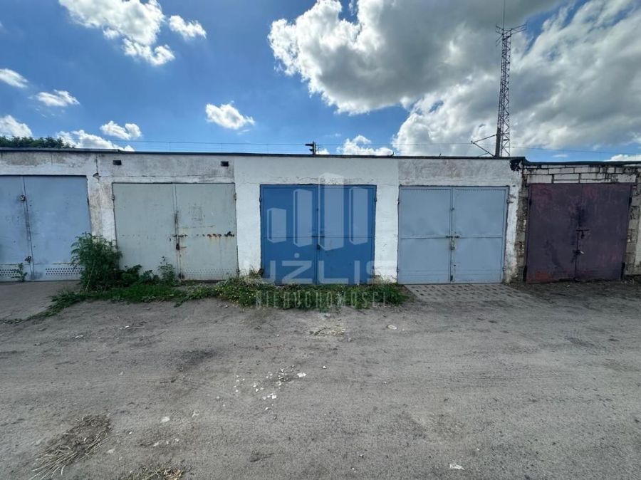 Graraż - Os. Suchostrzygi: zdjecie 98865418