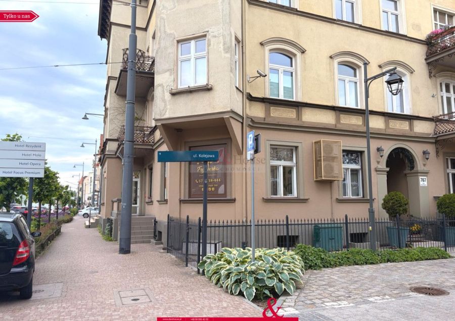 Lokal użytkowy przy ciągu pieszym w centrum: zdjecie 99238190