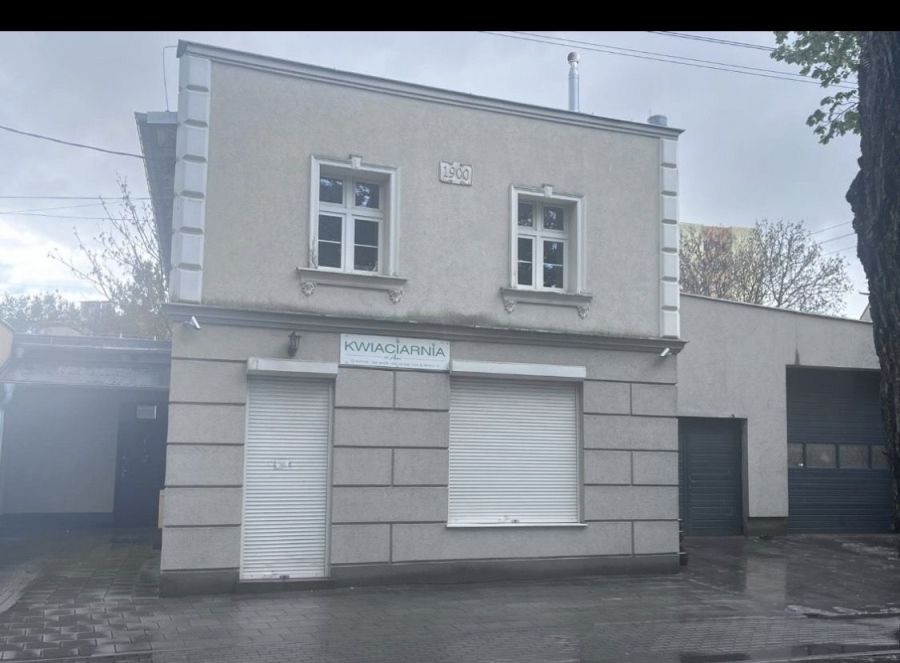 Lokal użytkowy duże okno