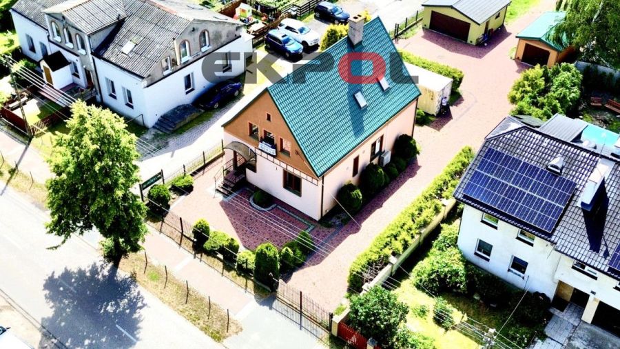 Dom wolnostojący usługowo-mieszkalny Cedry Wielkie: zdjecie 98924009