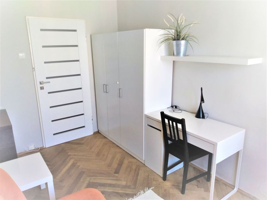 Bez kaucji - Pokój1os dla kobiety - w mieszkaniu 3 pok - Gdynia: zdjecie 98930715