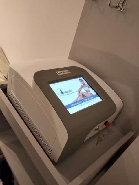 Presoterapia limfodrenaż podczerwień elektrostymulacja: zdjecie 98934182