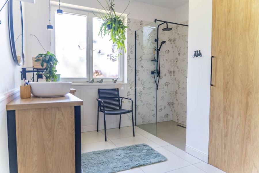 Wolnostojący dom z ogrodem | 7 pokoi | 773 m&sup2;: zdjecie 99573023