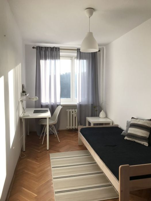 Studencki pokój 12m2 w 3pok. mieszkaniu w centrum Gdyni