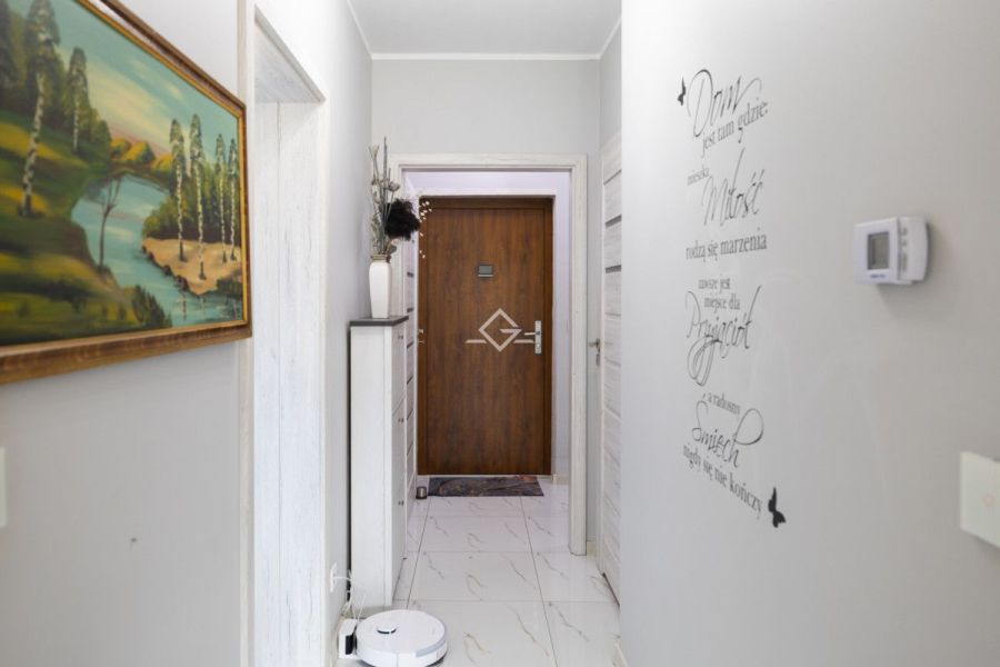 jak szereg | ogródek | 2 m. postojowe |: zdjecie 98978638