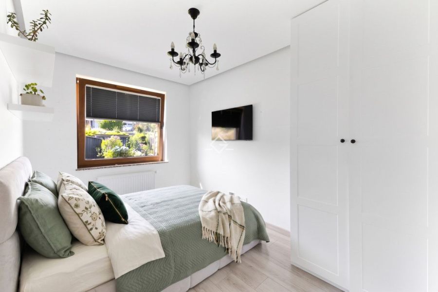 jak szereg | ogródek | 2 m. postojowe |: zdjecie 98978640