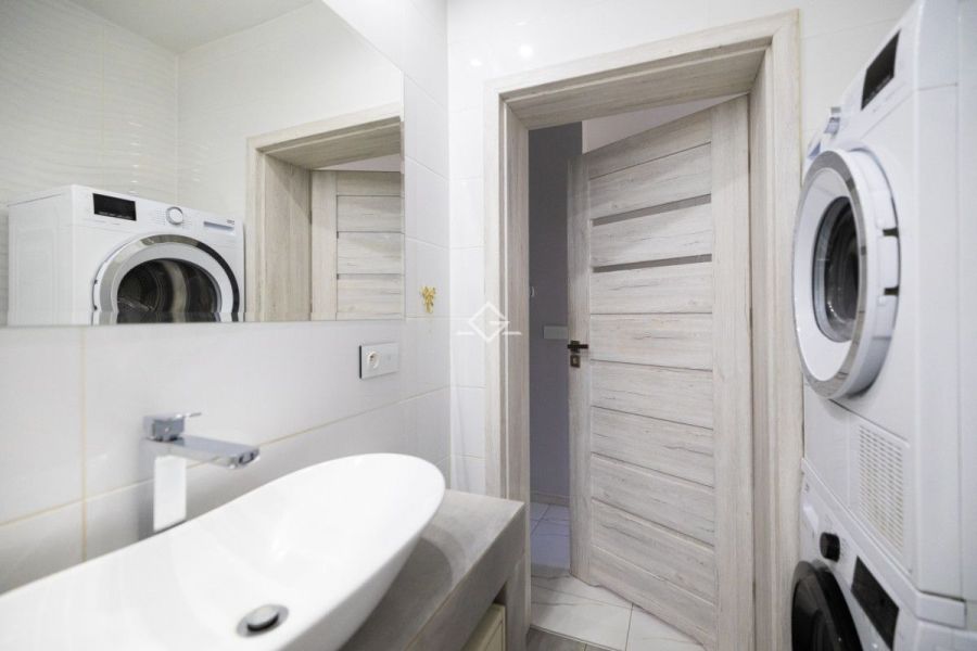 jak szereg | ogródek | 2 m. postojowe |: zdjecie 98978642