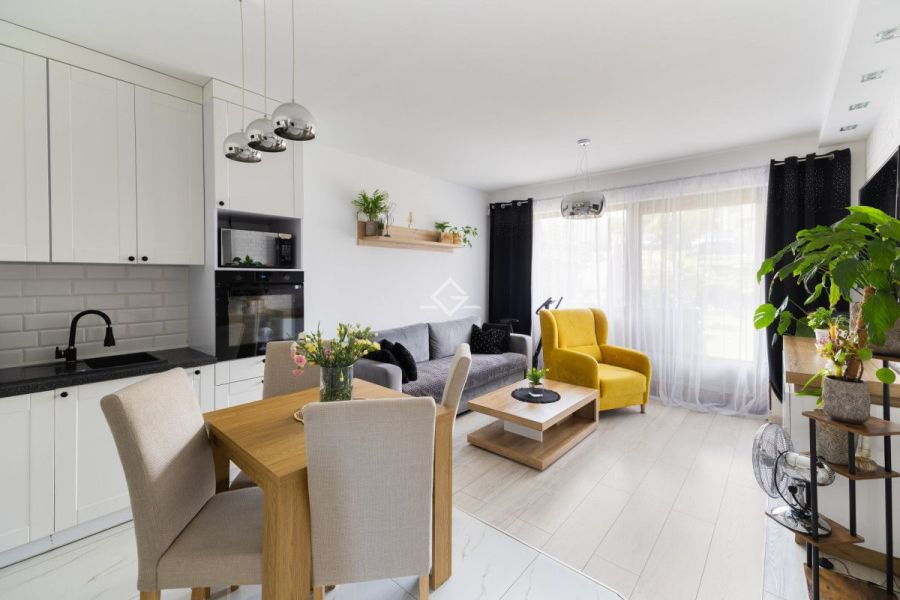 jak szereg | ogródek | 2 m. postojowe |: zdjecie 98978630