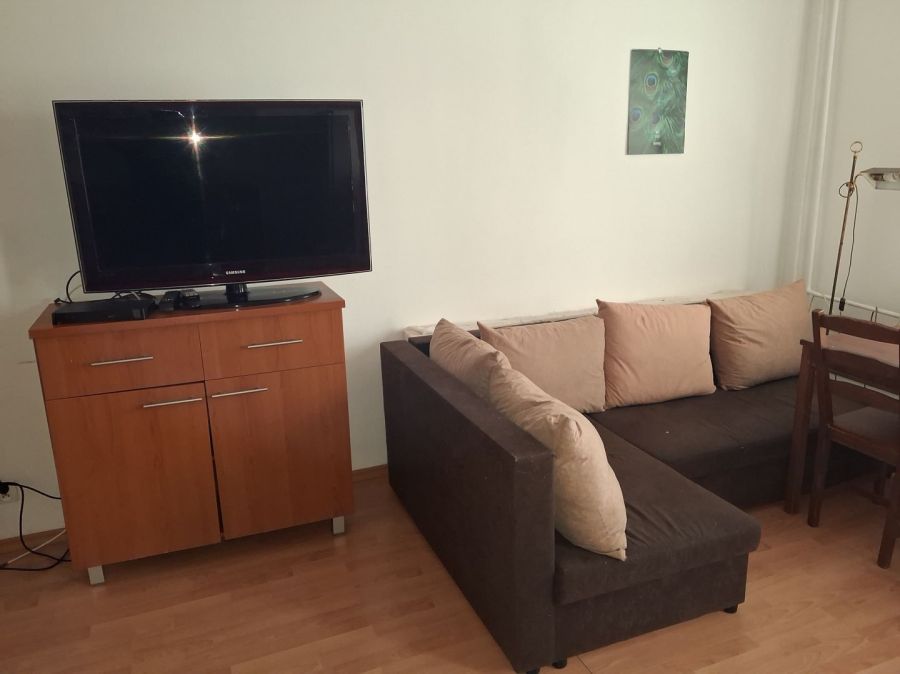 Gdynia Karwiny Makuszyńskiego 54a. Pokój 28m z osobną widną kuchnią