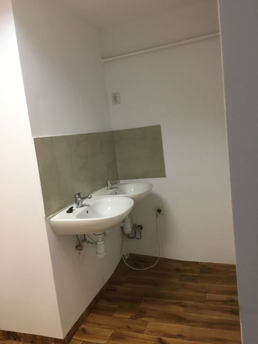 Wynajmę lokal usługowy/użytkowy/Hala Gdynia Leszczynki 215m2: zdjecie 98992398