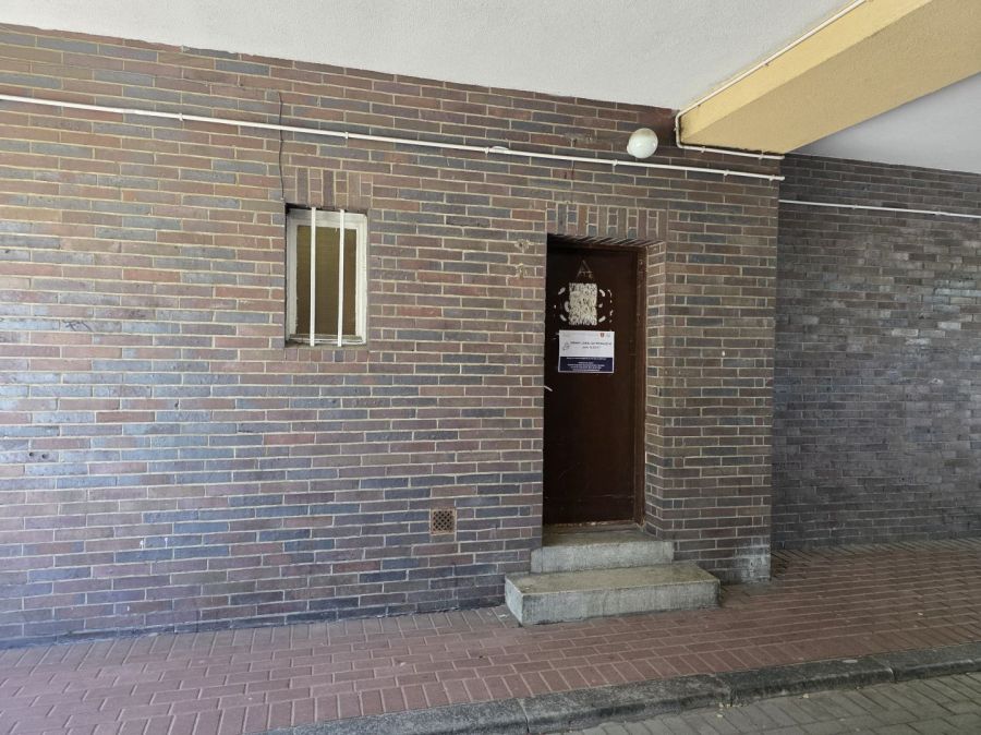 Przetarg - Gmina Miasta Gdyni - ul. Władysława IV 23 - pow. 12,55 m2