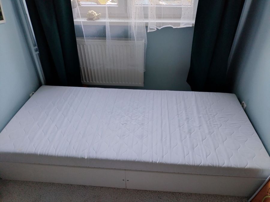 Biała, drewniana rama 90x200 + materac: zdjecie 99025770