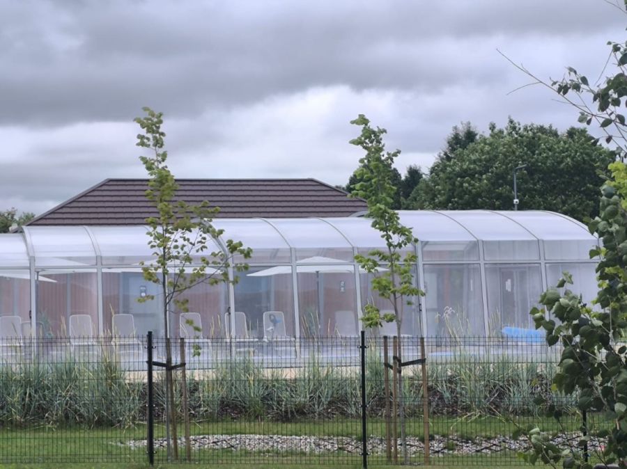 komfortowe mieszkanie nad morzem z basenem: zdjecie 99033493