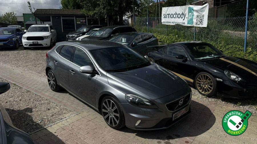 Volvo V40