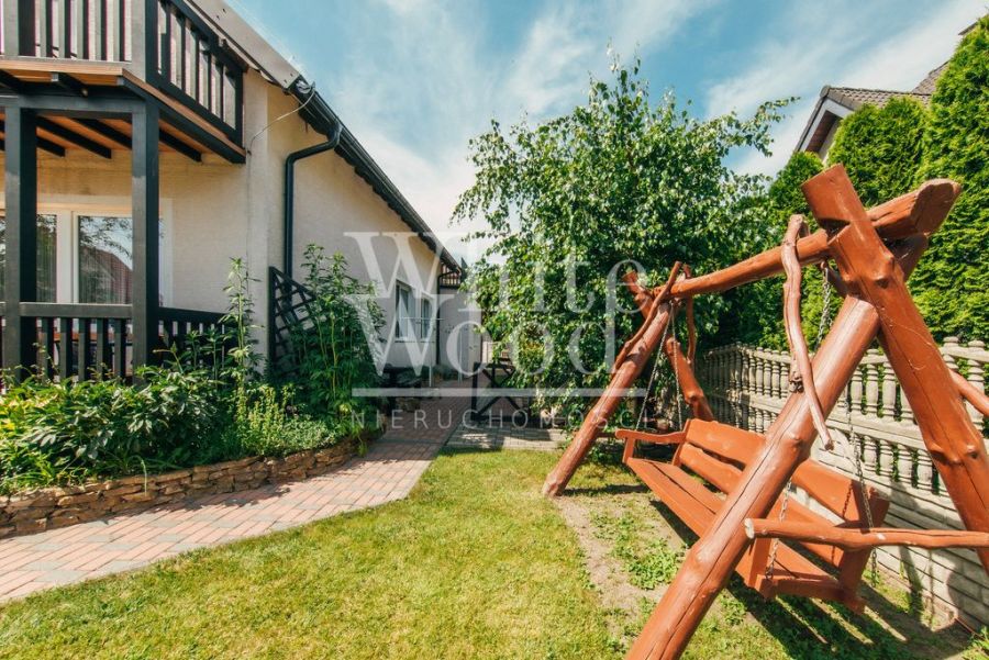 Krynica Morska, dom z pokojami na wynajem: zdjecie 99039743
