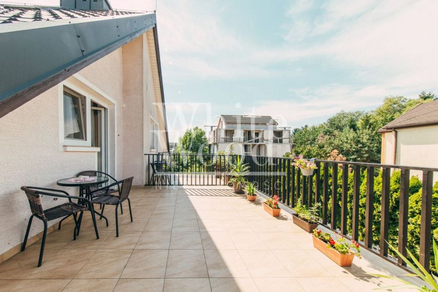 Krynica Morska, dom z pokojami na wynajem: zdjecie 99039745