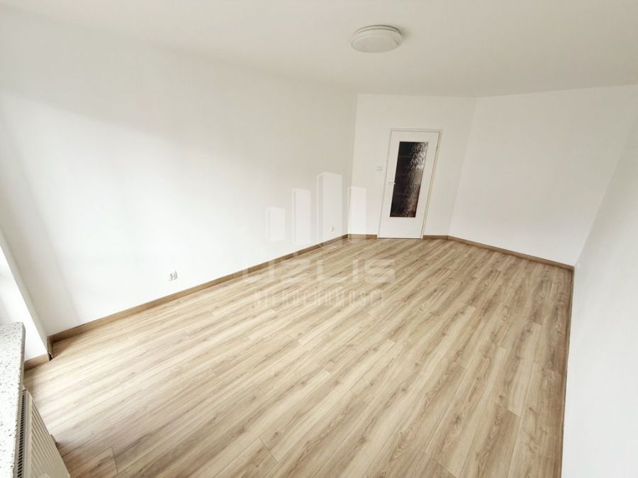 Mieszkanie 3 pokojowe na 1 piętrze: zdjecie 99334711