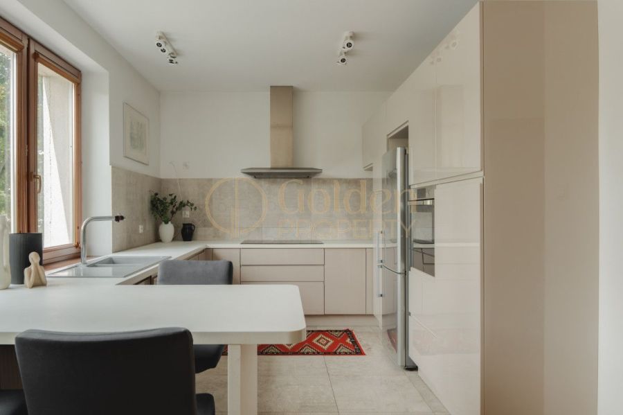 Wyjątkowy apartament z ogrodem w historycznej will: zdjecie 99052269