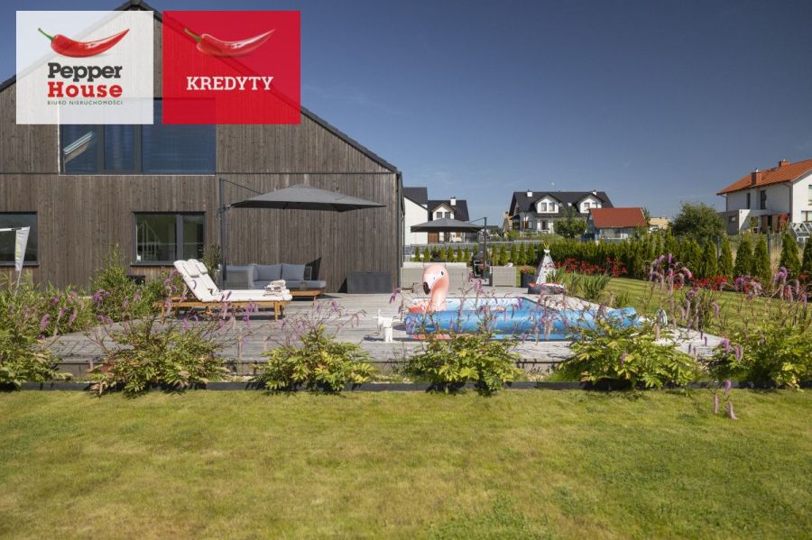 Nowoczesny dom z basenem i spa: zdjecie 99175037