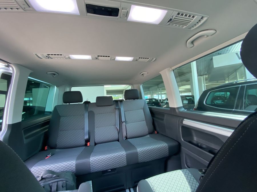 VW Multivan T 6-1 XII 2020 r. 110 KM 78000 km 7 osobowy-bezwypadkowy.: zdjecie 99065893