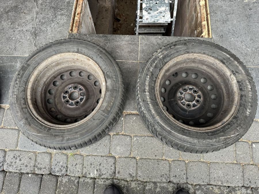 Felgi stalowe R15 5x100 z oponami zimowymi Hankook 185/65 - Toyota: zdjecie 99082134