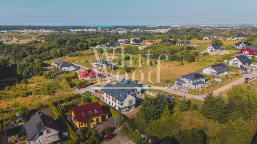 Dom po odbiorze z widokiem na Kiełpino i Kokoszki: zdjecie 99086850