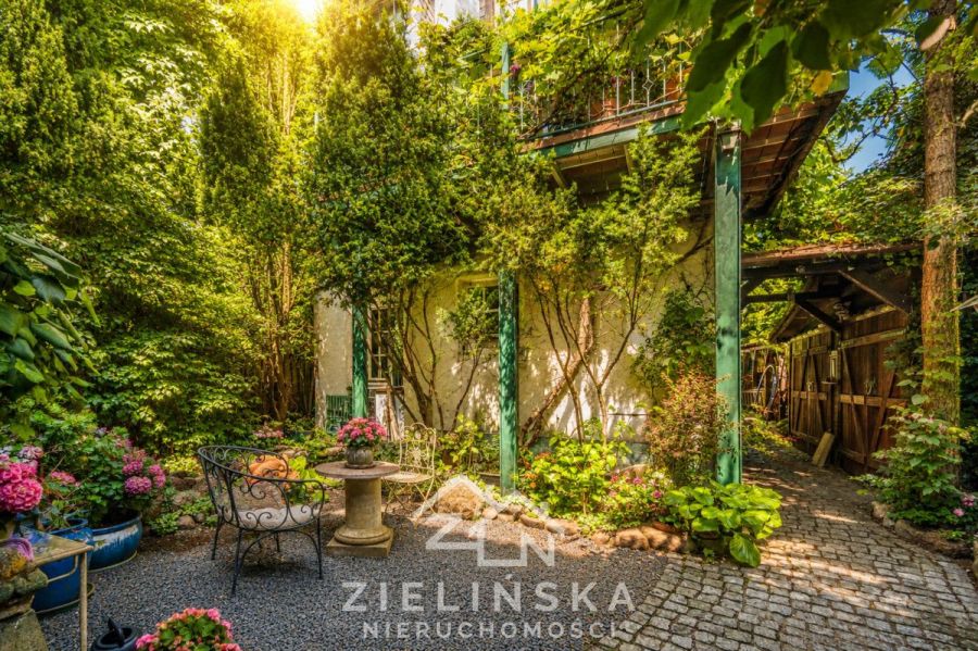 Klimatyczny dom w Orłowie | 194 m&sup2;|2 wejścia: zdjecie 99094636