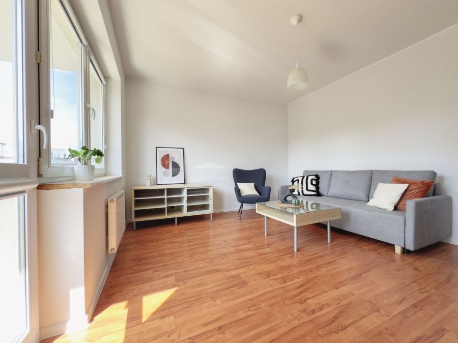 Dwupokojowe, przy Trójmiejskim Parku Krajobrazowym, balkon, widna.