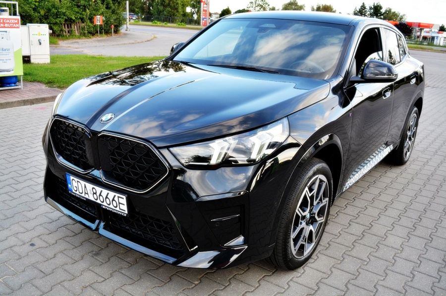BMW X2