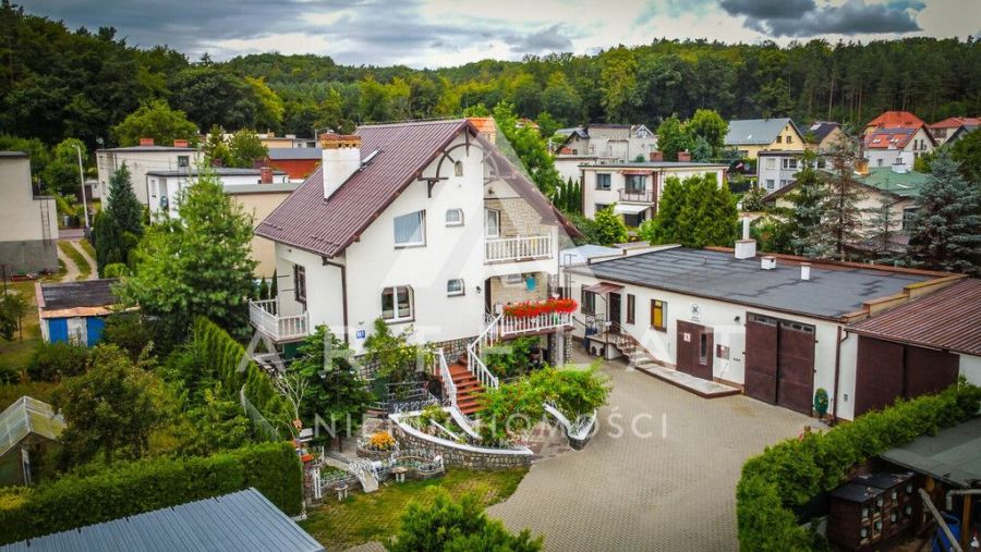 Dom + biznes w jednym | 219 m&sup2; + 300 m&sup2; | Reda: zdjecie 99218448