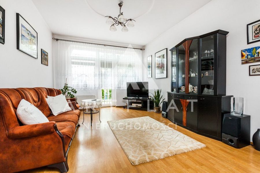Dom + biznes w jednym | 219 m&sup2; + 300 m&sup2; | Reda: zdjecie 99218453