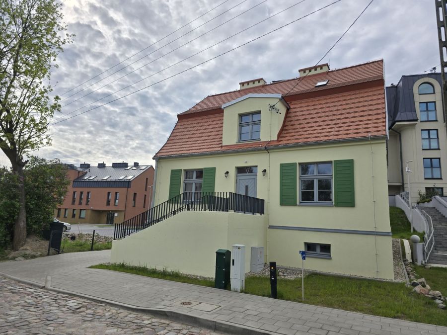 Lokal usługowy U-1- Apartamenty Malczewskiego