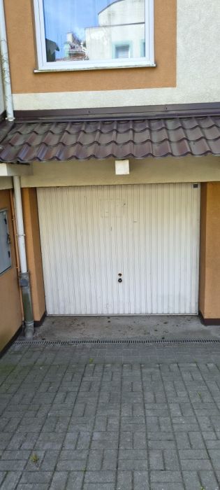 Garaż pod budynkiem 16,20m2 ul.Złota2 Gdańsk Chełm-Ujeścisko: zdjecie 99147678