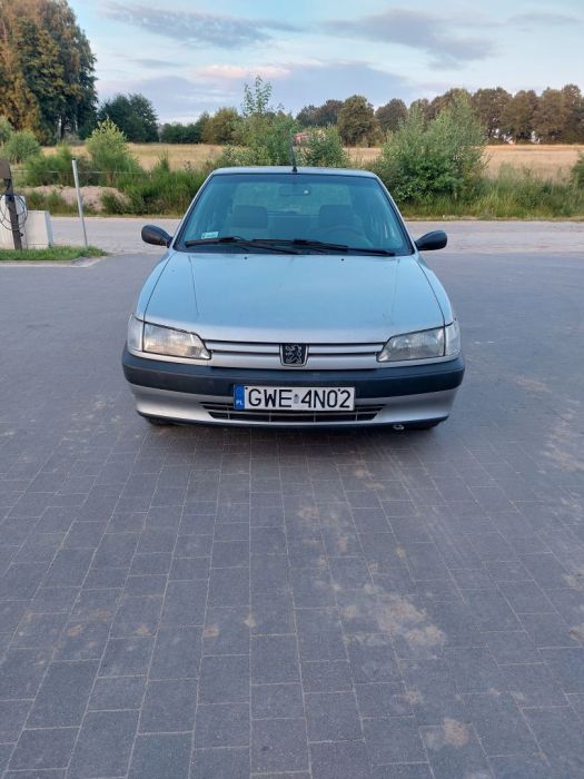 Peugeot 106