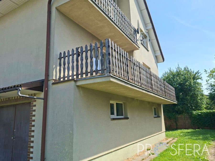 Dom z garażem wydzielone mieszkania gotowy do zamieszkania: zdjecie 99169493