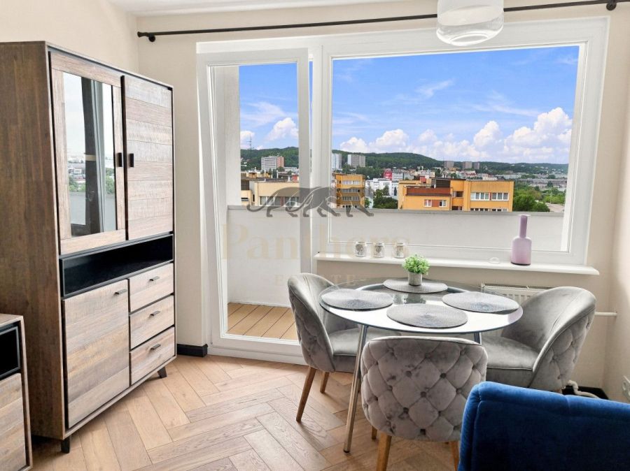 2 pokoje z widokiem | 35,20 m&sup2;| Gdynia Śródmieście