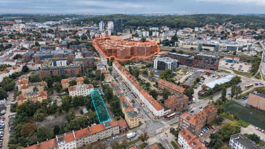 Murowany garaż przy Metropolii | Automatyczna brama: zdjecie 99492675