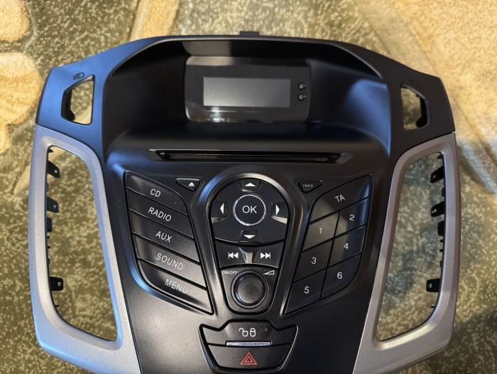 Radio Fabryczne Ford Focus MK3: zdjęcie 99183572