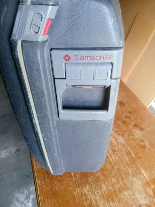 Orginalna walizka Samsonite/twarda/,75x55x25: zdjęcie 99195633