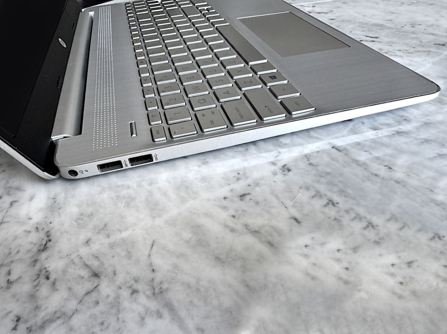 Laptop HP 15S Ryzen 7 16-Wątków 8-Rdzeni SSD-m2 Ra: zdjecie 99213367