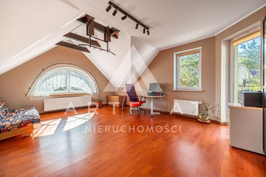 Wyjątkowy dom na dużej działce 1905 m&sup2; –Wiczlino: zdjecie 99216261