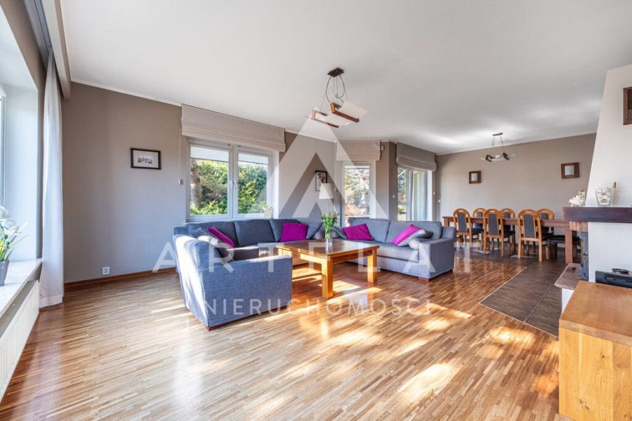 Wyjątkowy dom na dużej działce 1905 m&sup2; –Wiczlino: zdjecie 99216242