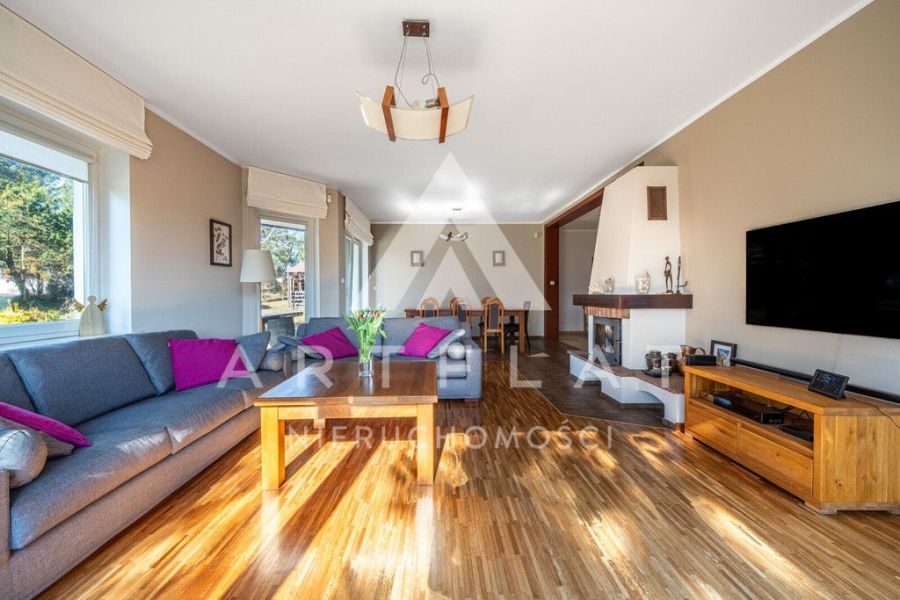 Wyjątkowy dom na dużej działce 1905 m&sup2; –Wiczlino: zdjecie 99216246