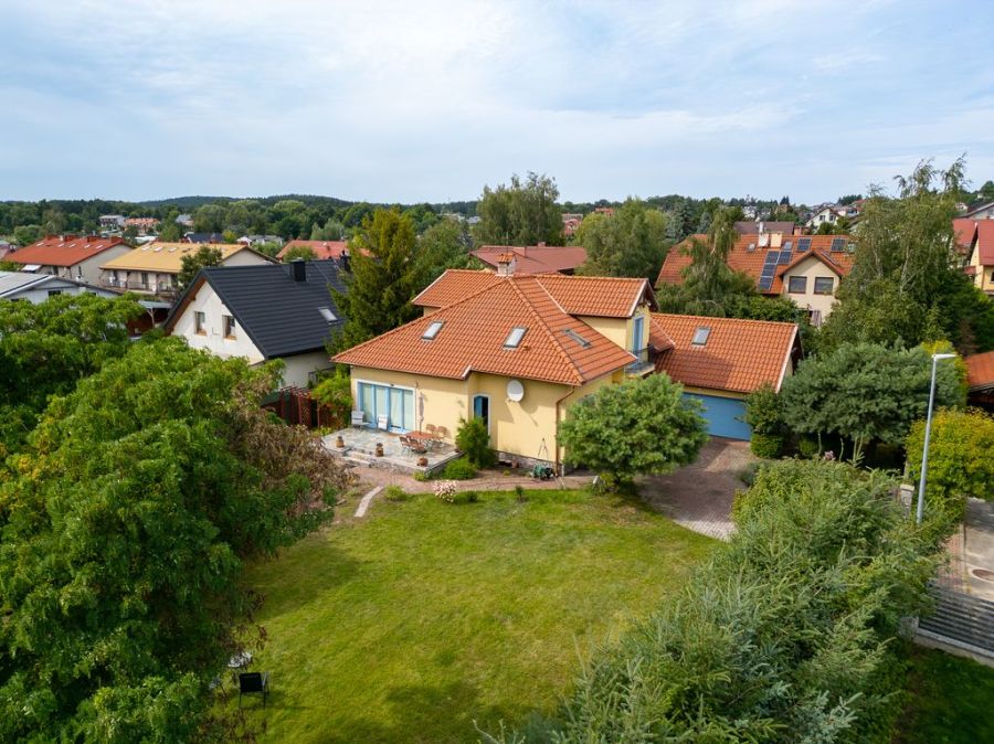 Duży dom i 1241 m&sup2; działki | Straszyn: zdjecie 99217032