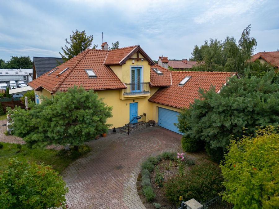 Duży dom i 1241 m&sup2; działki | Straszyn: zdjecie 99217029