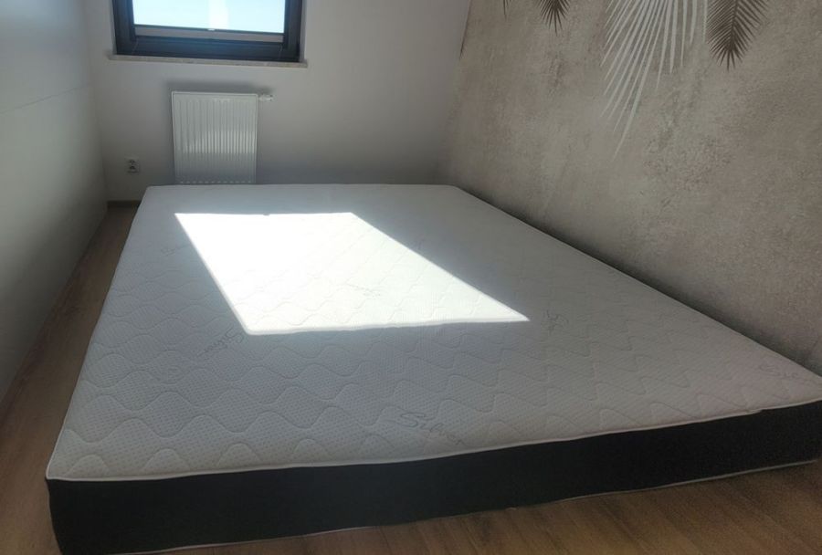 Materac Sensit H3 200x200 używany, wygodny, na sprzedaż: zdjecie 99240769