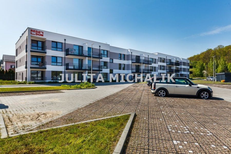 Nowoczesne mieszkanie w Redzie z ogródkiem: zdjecie 99244738